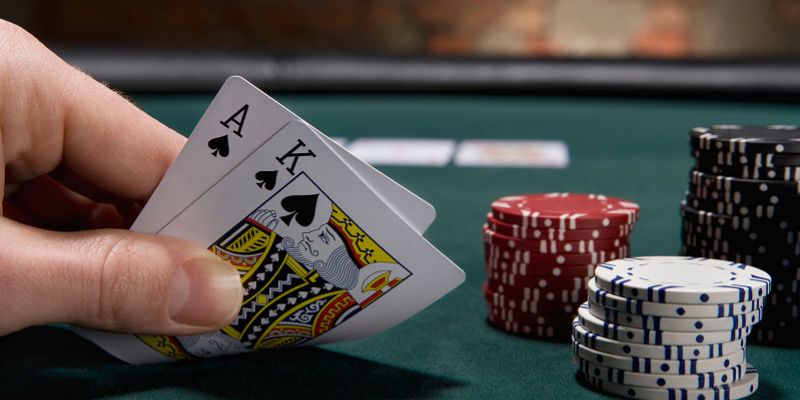 Luật chơi Poker bạn không nên bỏ qua